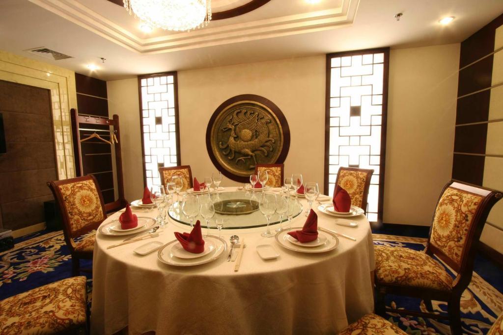 Desheng Hotel Пекин Экстерьер фото